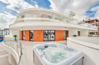 Baltic Park Molo, Sun & Snow