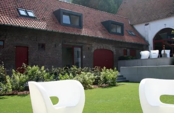 克勒伊斯貝爾亨住宿加早餐旅館