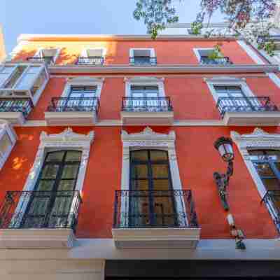 愛爾切門戶的雙人腳踏車 Hotel Exterior