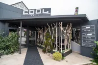 Hotel Cool Zagreb Airport Các khách sạn ở 