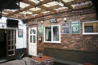 The Vaults Hotel a Pimhill