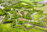 Zur Linde Hotels in Papenburg