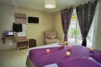 Hôtel l'Anvia Hotels in Bollene