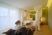 Pension Laa Natura Hotels in Seefeld-Kadolz