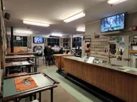 Whitehorse Inn - Bares