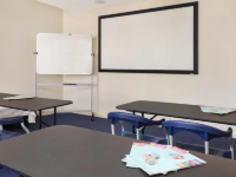 Aqualine Apartments on the Broadwater Hotels in Southport