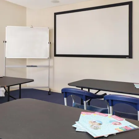 Aqualine Apartments on the Broadwater Отели в г. Саутпорт