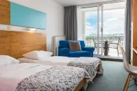 Hotel Oleander - Oleander Resort Hotels in Izola