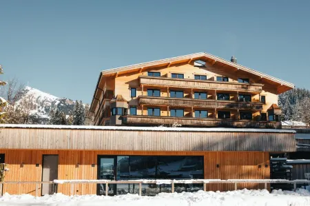 Alpenhotel Kitzbühel am Schwarzsee - 4 Sterne Superior