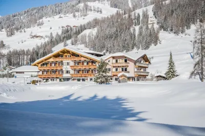 Hotel Waldheim Hotels in San Candido