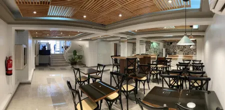 Hotel Gavina Express