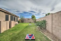 Patio and Fire Pit Family Retreat in Cave Creek! Hotels in Desert View