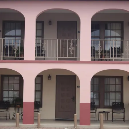 Bayfront Inn