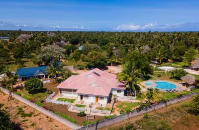 Gabsgate Resort Hoteles cerca de Mnarani Beach