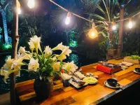 The Wooden Gate Hotels in Ninh Tiến