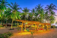 Coconut Garden Beach Resort - parkir