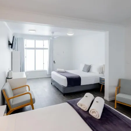 Proserpine Motel Отели в г. Прозерпин