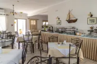 Ostria Hotel - 朝食