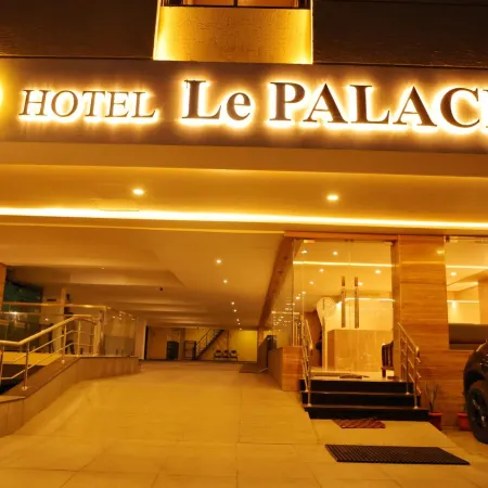 Hotel Le Palace