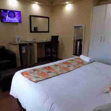 Margate Beach Lodge Rooms