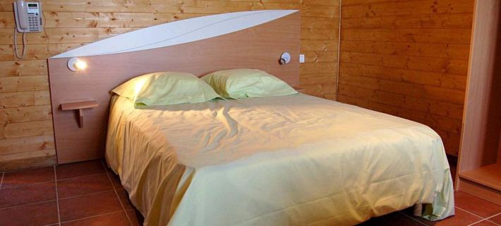 Le Clos Boisé Hotels in Gard