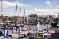 Snouck Van Loosen - Boutique Hotel Enkhuizen Hotels in Andijk