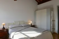 Green Bike Vintage Tuscany - Countryside holiday apartment with pool - Pools