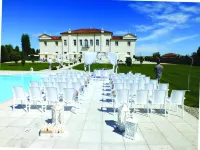 Villa Cornaro Tourist Suites Các khách sạn ở Lonigo