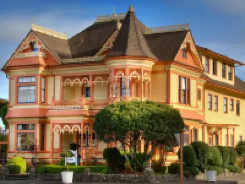 Gingerbread Mansion Hoteles en Ferndale