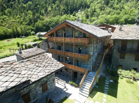 Le Petit Coeur Residence de Montagne Hotels in La Salle