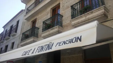 Pension a Fontiña Отели в г. Кальдас