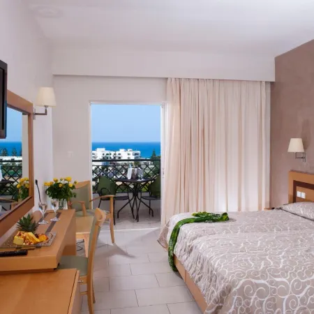Grand Hotel Holiday Resort