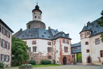 Hotel Schloss Büdingen Hotels near Toskana Therme Bad Orb