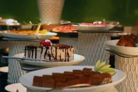 Grand Serendib Hotel - breakfast