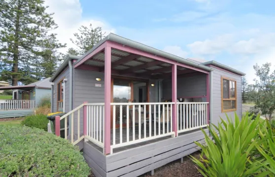 基亞瑪港小屋假日公園