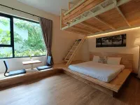 233Poshtel