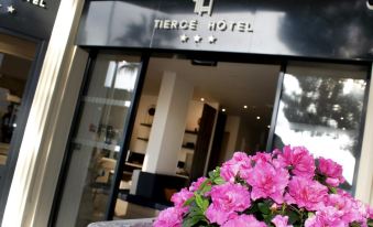 Tiercé Hotel