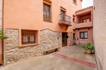 Rural Jordà Отели в г. Веспелья-де-Гайя