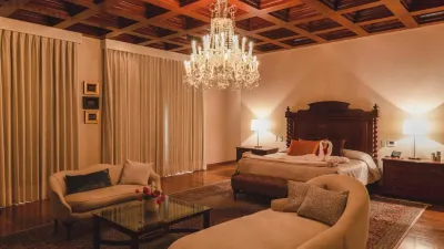 Hotel & Hacienda la Caravedo