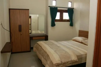 Homestay Griya Kinasih Syariah Pati Mitra RedDoorz Hotels in Pati