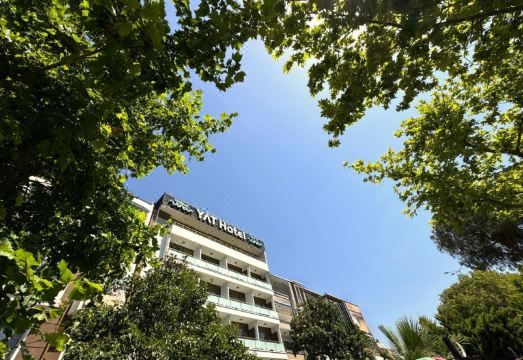 2. 테키르다그 야트..