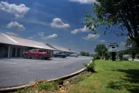 Lynchburg Country Inn Hotels in Lynchburg