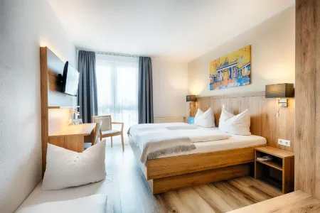 Businesshotel Berlin Отели в г. Панкеталь