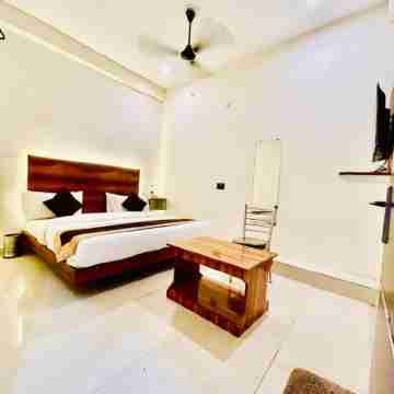 HOTEL SR GRAND Others