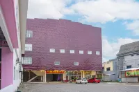 OYO 93388 Enjoy Homestay & Cafe Hotel dekat Masjid Muhammad Zam-zam Anugerah