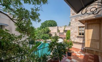 Niravi Jaipur