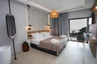 Enjoy Lichnos Bay Village, Camping, Hotel and Apartments - balcony