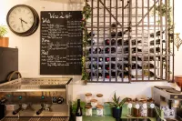 The Hawk & Buckle Inn - Quầy bar