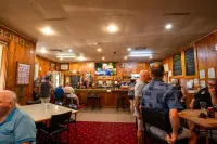 Pastoral Hotel Motel Echuca CBD - bar
