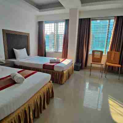 Cox West Inn Rooms